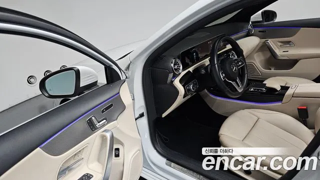 Mercedes-Benz A-Класс 2020 thumb 10
