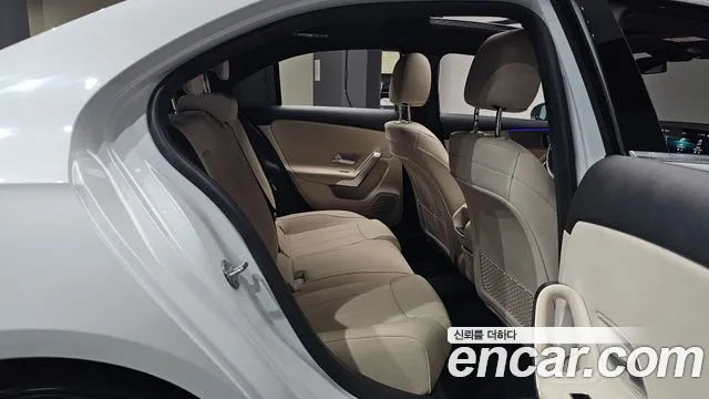 Mercedes-Benz A-Класс 2020 thumb 11