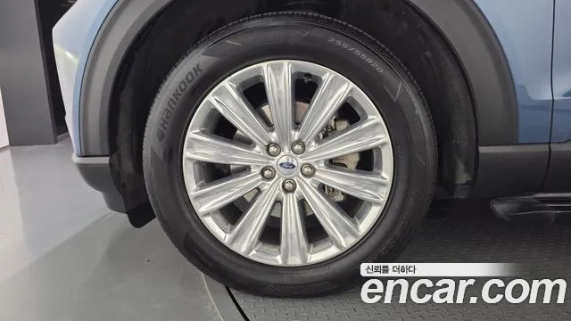 Ford Explorer 2020 thumb 5