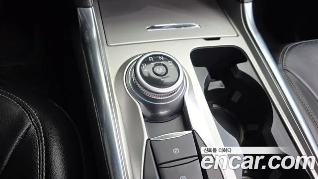 Ford Explorer 2020 thumb 9