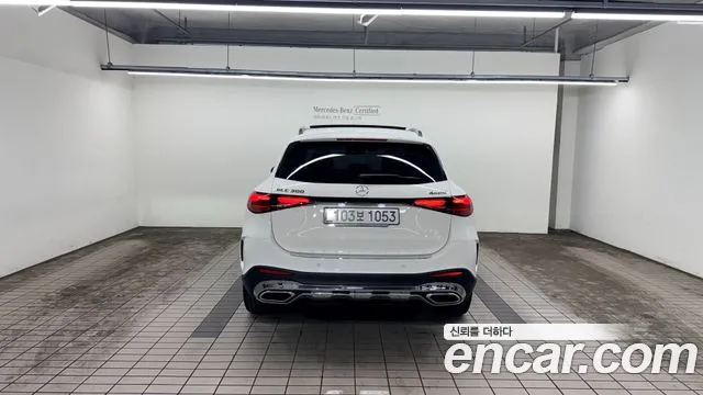 Mercedes-Benz GLC 2025 thumb 4