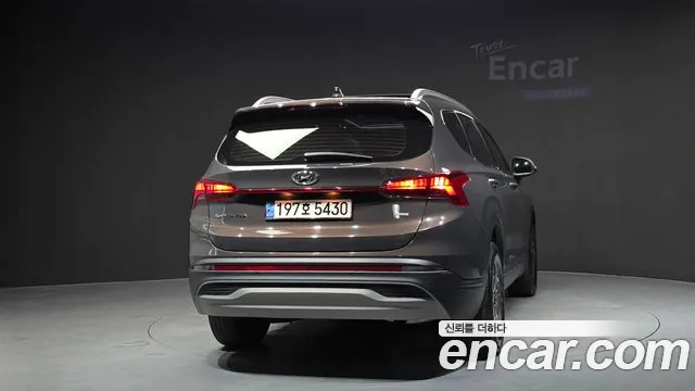 Hyundai Santa Fe 2022 thumb 4