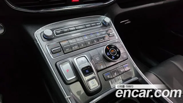 Hyundai Santa Fe 2022 thumb 9