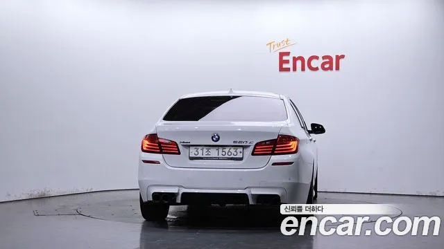 BMW 5 серии 2013 thumb 4