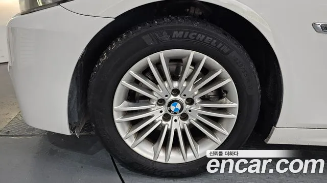 BMW 5 серии 2013 thumb 5