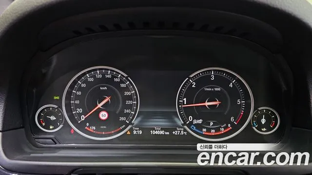 BMW 5 серии 2013 thumb 8