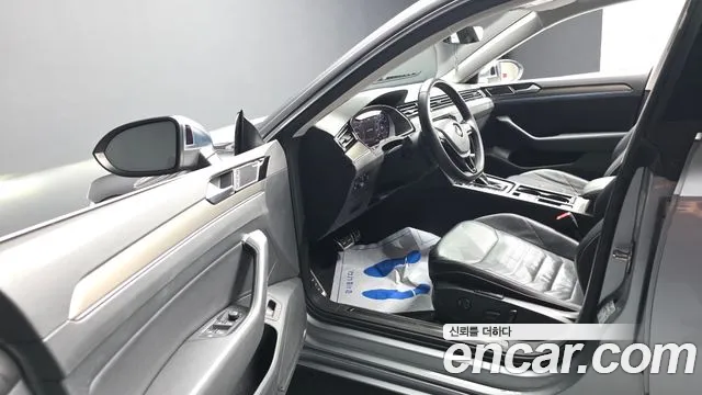 Volkswagen Arteon 2019 thumb 10