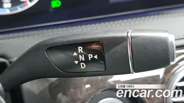 Mercedes-Benz S-Класс 2018 thumb 11