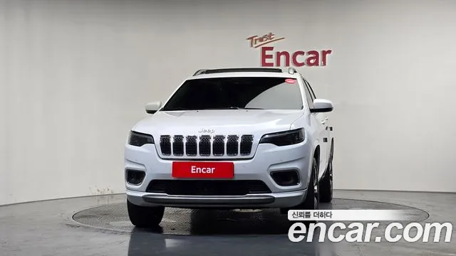 Jeep Cherokee 2019 thumb 3
