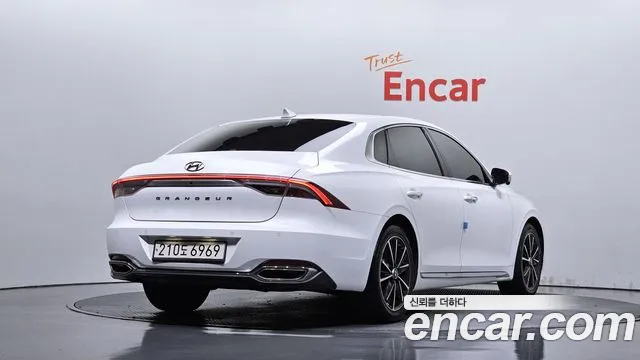 Hyundai Grandeur 2021 thumb 2