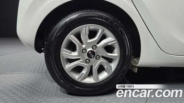 Kia Morning 2019 thumb 5