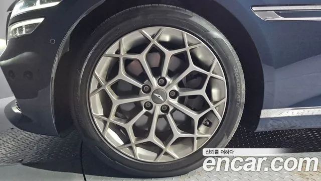 Genesis G80 2020 thumb 5