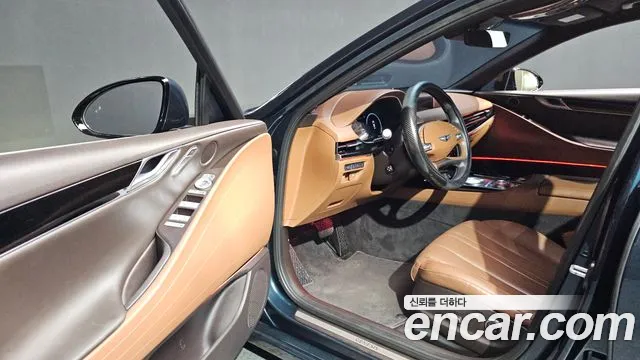Genesis G80 2020 thumb 10