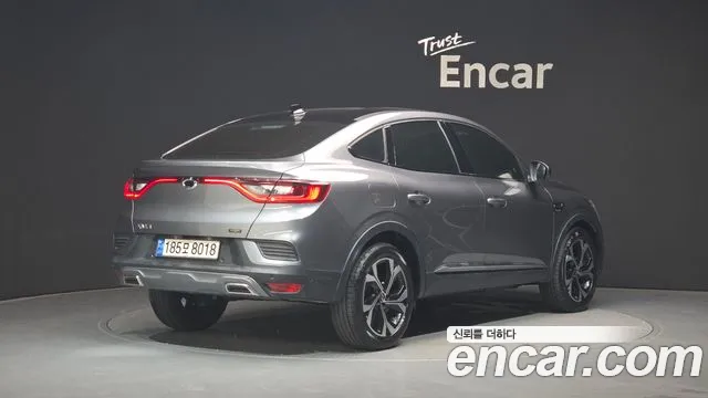 Renault Arkana 2022 thumb 2