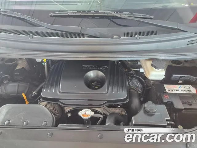 Hyundai Starex 2016 thumb 10