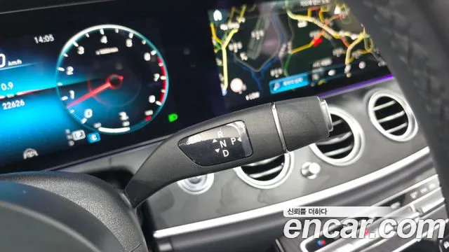Mercedes-Benz E-Класс 2023 thumb 9