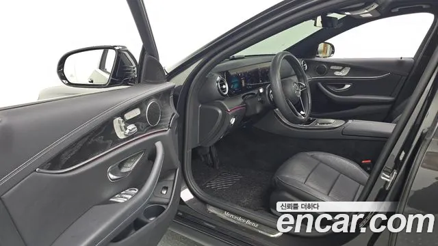 Mercedes-Benz E-Класс 2023 thumb 10