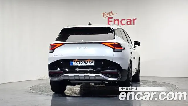 Kia Sportage 2023 thumb 4