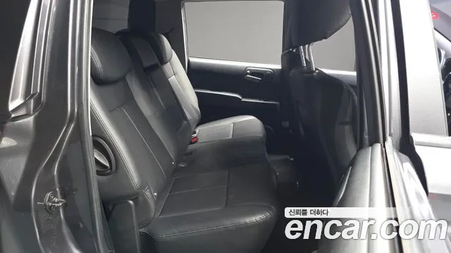 KG_Mobility_Ssangyong KORANDO 2017 thumb 11