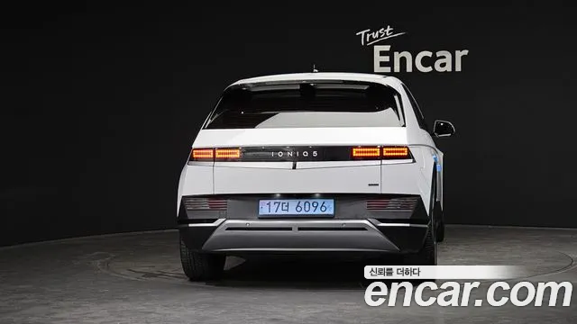 Hyundai IONIQ 5 2021 thumb 4