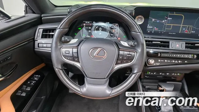 Lexus ES 2021 thumb 12