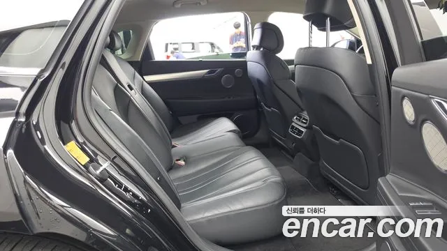 Genesis G80 2023 thumb 12