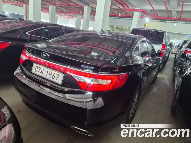 Hyundai Grandeur 2014 thumb 2
