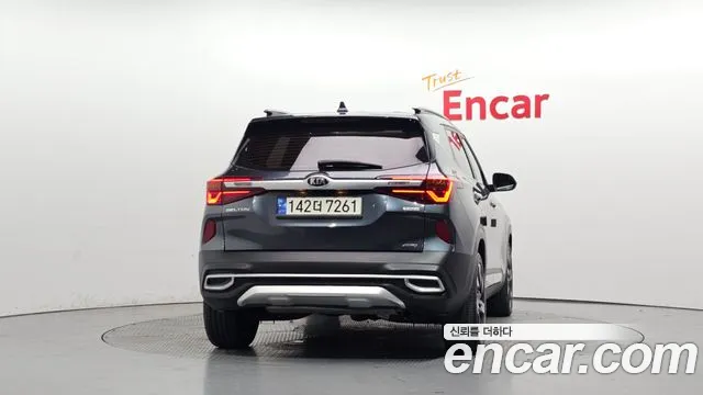 Kia Seltos 2021 thumb 4