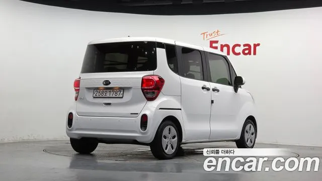 Kia Ray 2020 thumb 2