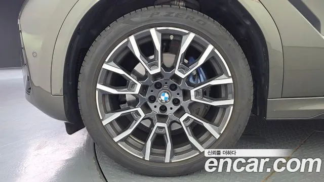 BMW X6 2024 thumb 5