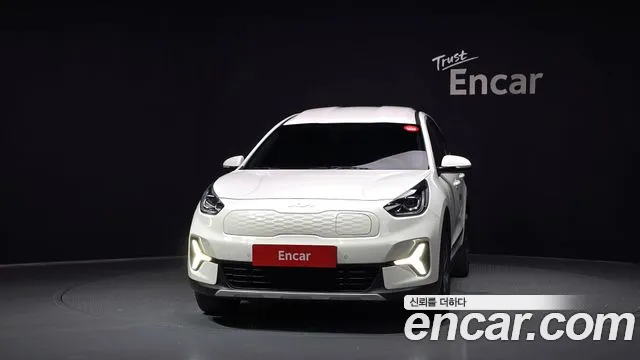 Kia Niro 2022 thumb 3
