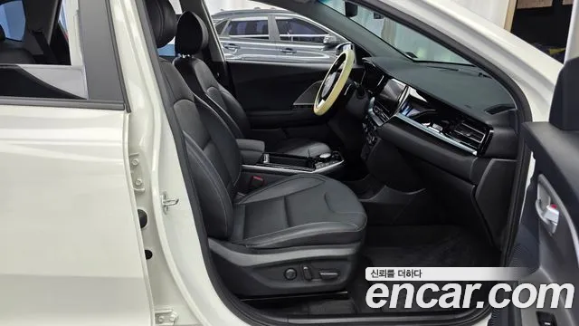 Kia Niro 2022 thumb 11