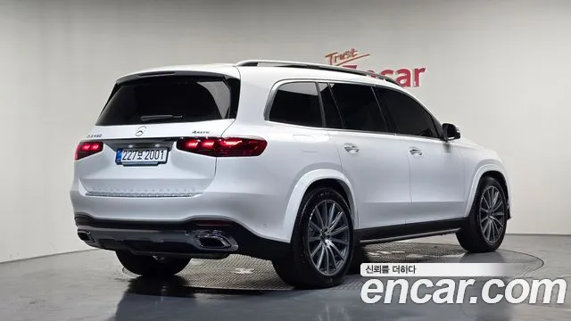 Mercedes-Benz GLS 2025 thumb 2