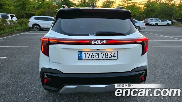 Kia Seltos 2024 thumb 4