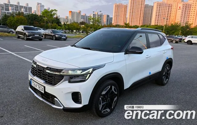 Kia Seltos 2024 thumb 12