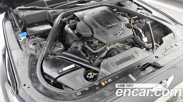 Hyundai Genesis 2015 thumb 6