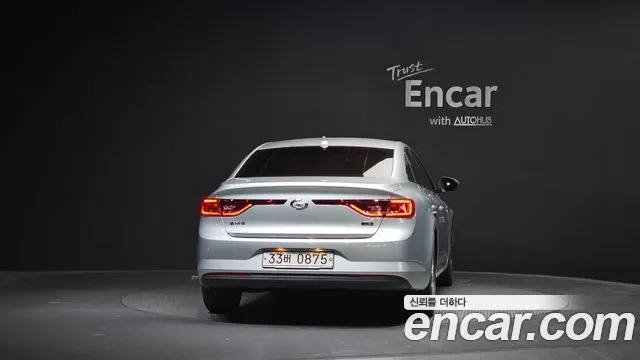 Renault Megane 2016 thumb 4