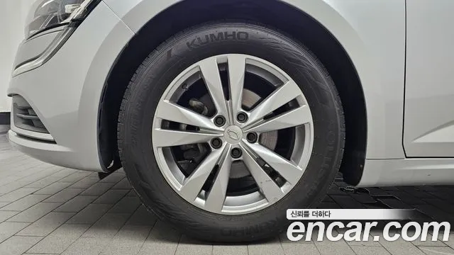 Renault Megane 2016 thumb 5