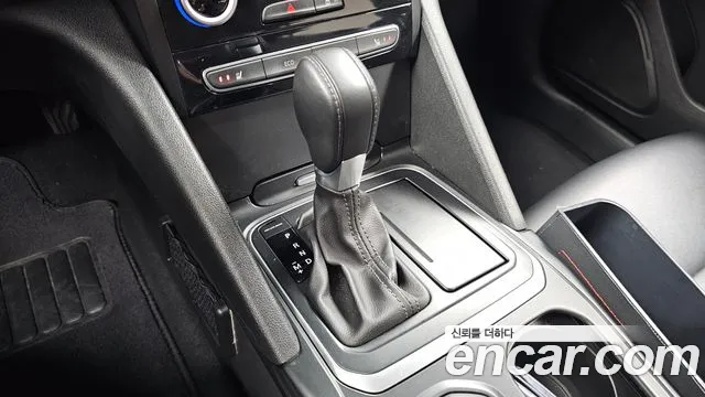 Renault Megane 2016 thumb 9