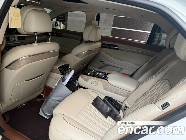 Genesis G90 2021 thumb 5