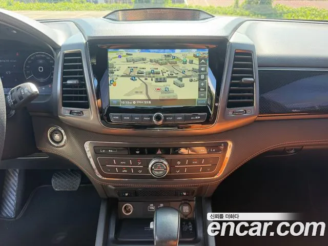 KG_Mobility_Ssangyong Rexton 2022 thumb 8