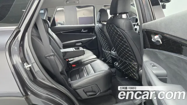 Kia Sorento 2019 thumb 10