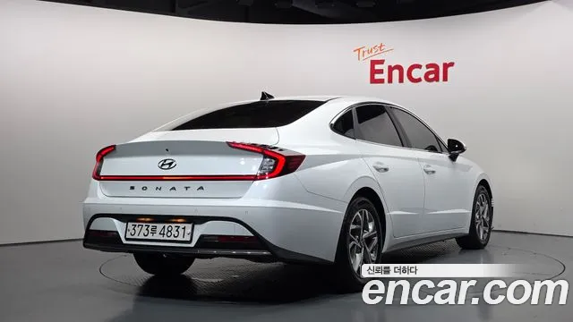 Hyundai Sonata 2021 thumb 2