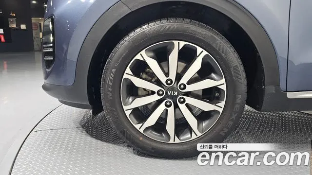Kia Sportage 2015 thumb 5