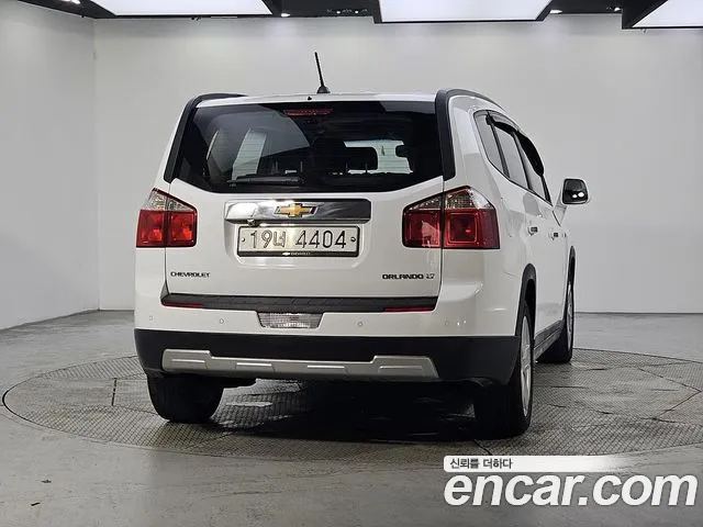Chevrolet Orlando 2012 thumb 3