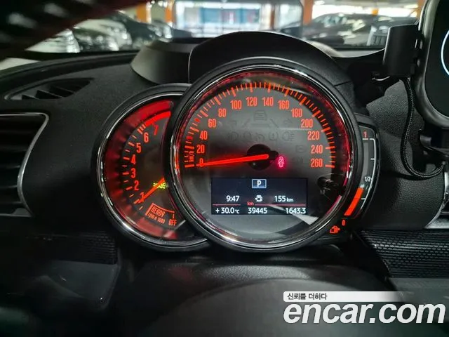 Mini Clubman 2019 thumb 7