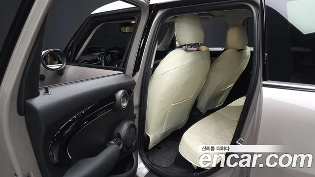 Mini Hatch 2023 thumb 12