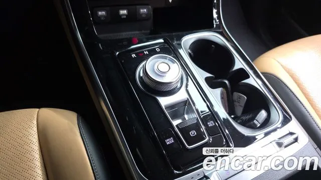 Kia Carnival 2022 thumb 9