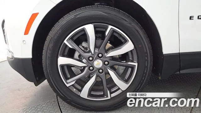 Chevrolet Equinox 2022 thumb 4