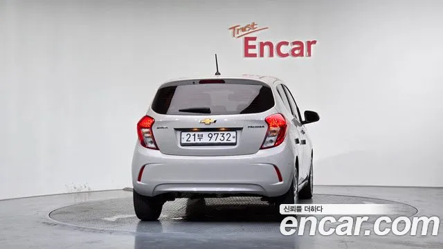 Chevrolet Spark 2019 thumb 4